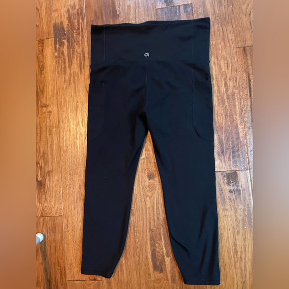 GAP • maternity leggings • size M • black - Picture 2 of 3